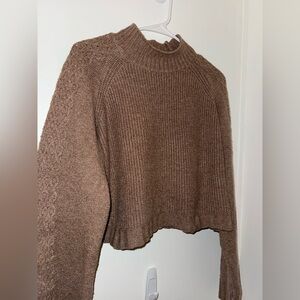 wild fable brown/tan sweater